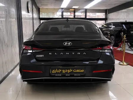 هیوندای النترا