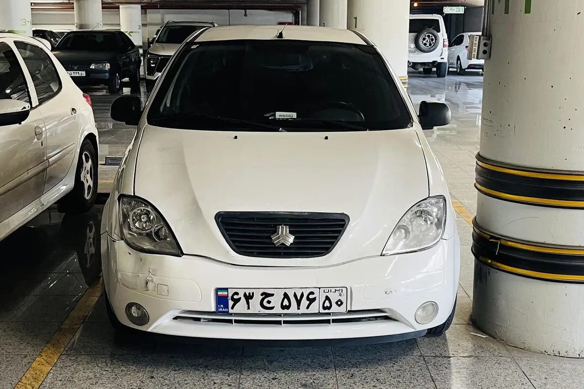تیبا،  هاچ بک
