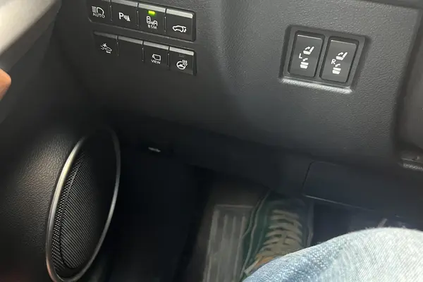 لکسوس، NX هیبرید