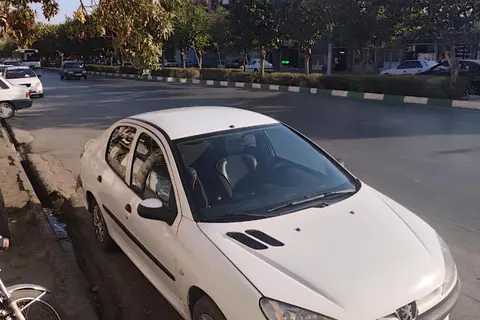 پژو، 206 SD