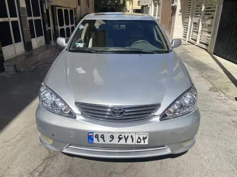 تویوتا، کمری