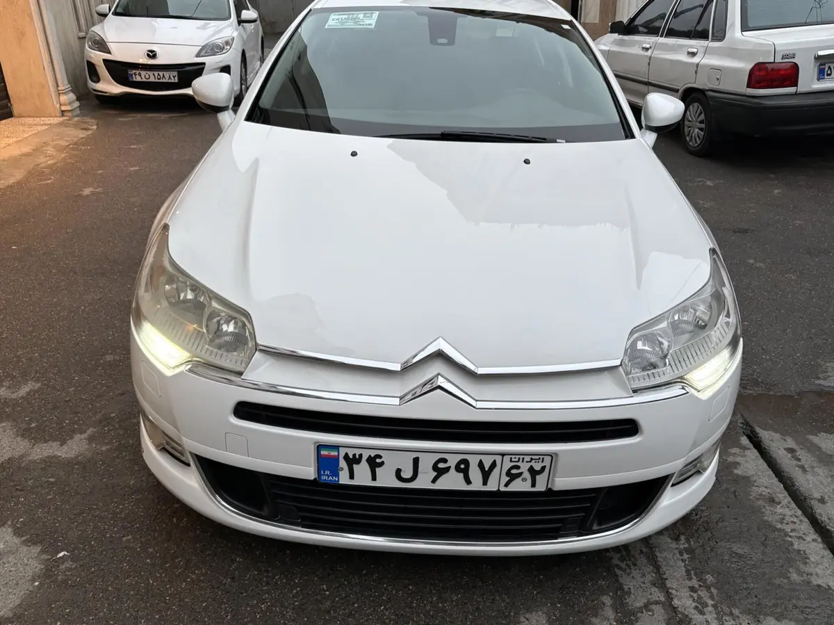 سیتروئن  C5