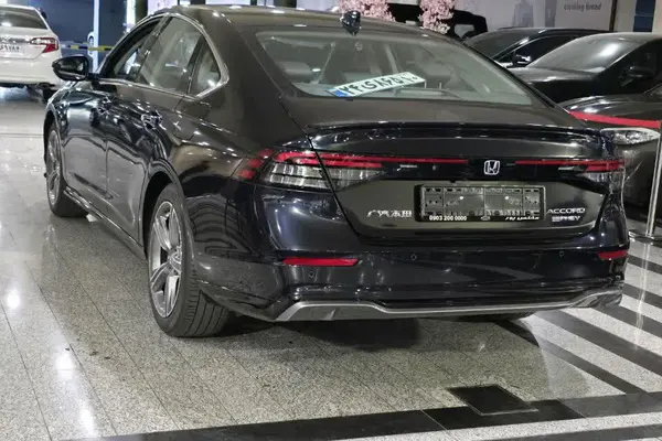 هوندا  آکورد e:PHEV