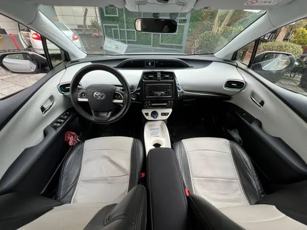 تویوتا، پریوس