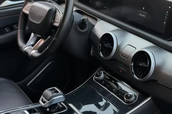 لاماری، ایما