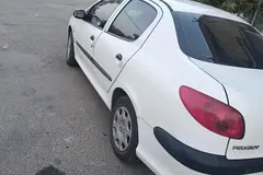 پژو، 206 SD