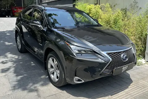 لکسوس، NX هیبرید