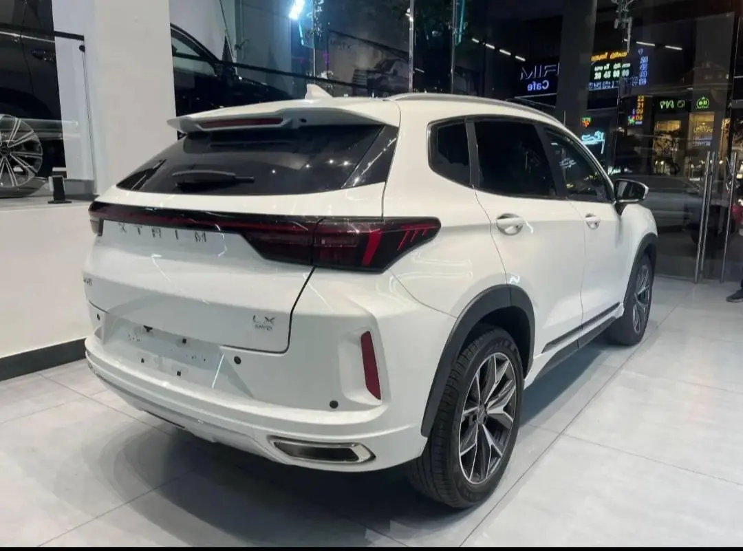 اکستریم،  LX (SX)