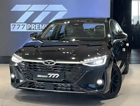 فونیکس آریزو 8 (Z8)