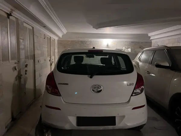 هیوندای  i20