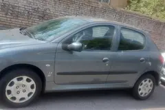 پژو، 206