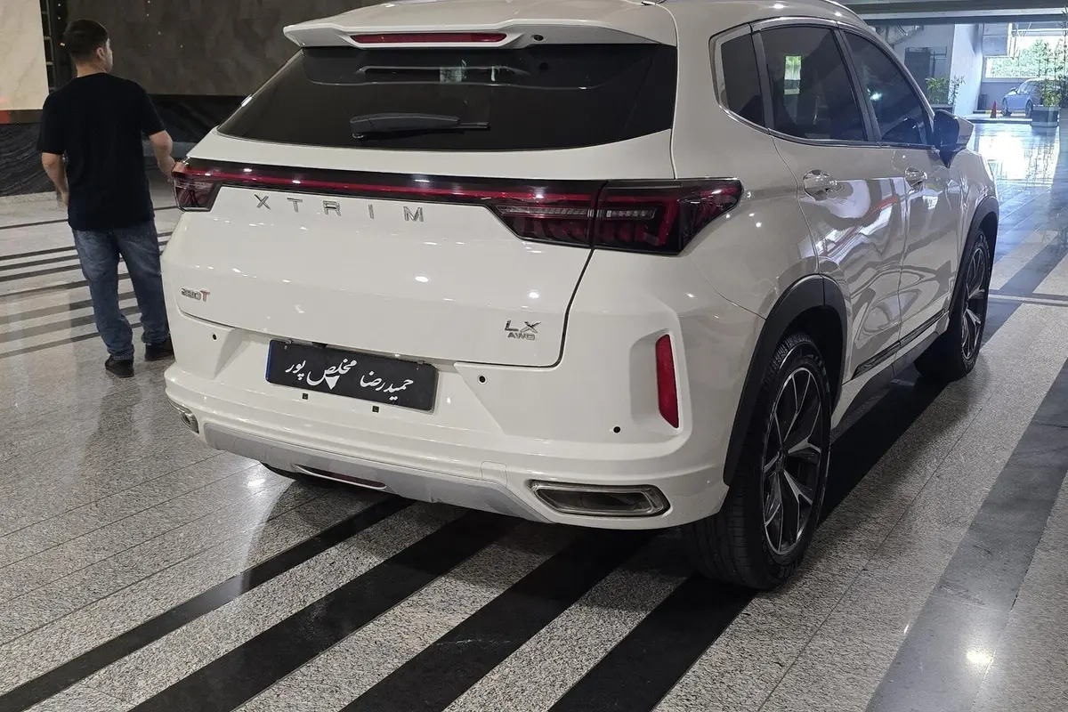 اکستریم،  LX (SX)