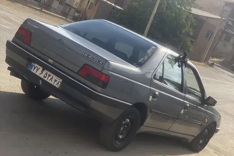 پژو، 405