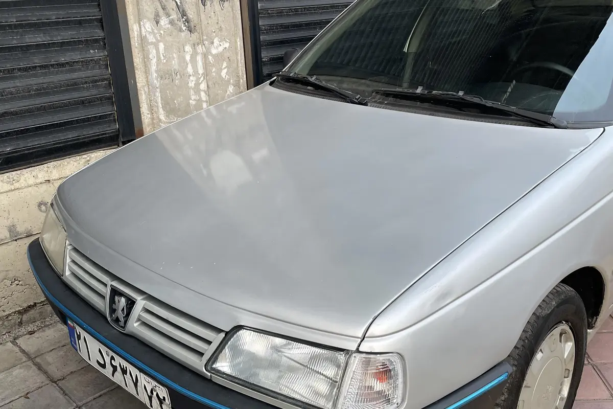 پژو،  405