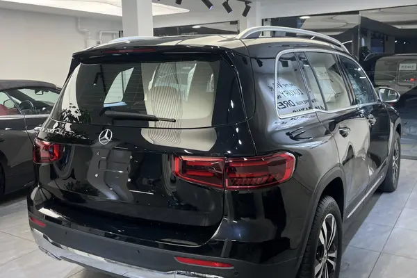 بنز، کلاس GLB