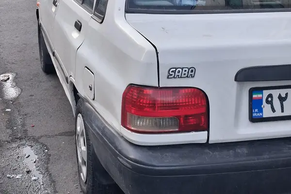 پراید، صندوق دار