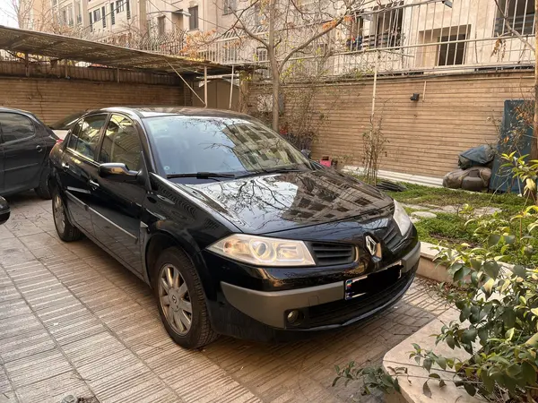 رنو، مگان (مونتاژ)