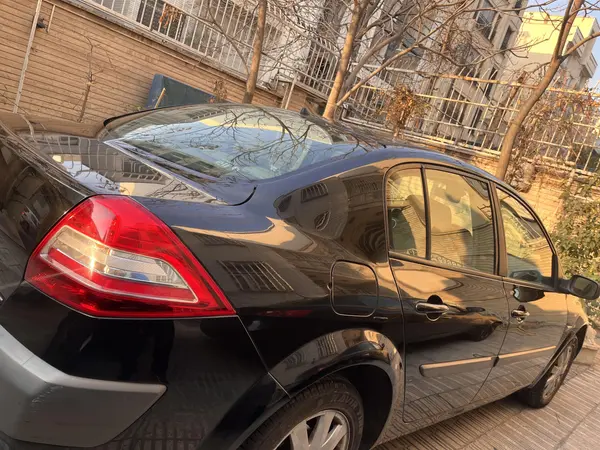 رنو، مگان (مونتاژ)