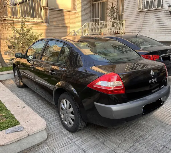 رنو، مگان (مونتاژ)