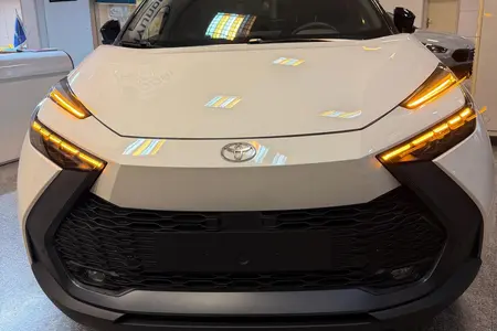 تویوتا C-HR هیبرید