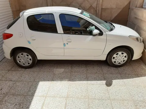 پژو، 207