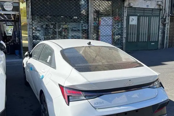 هیوندای  النترا