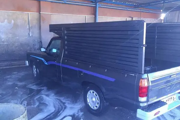 مزدا، وانت تک‌کابين