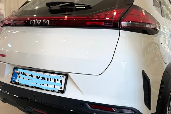 ام وی ام، X33 کراس