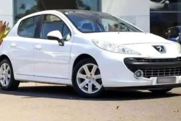 حواله پژو،  207