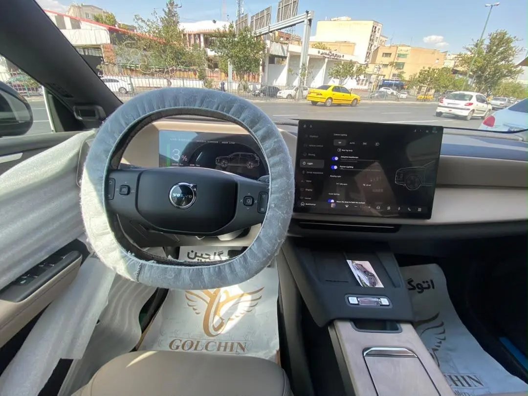 ولوو  XC70