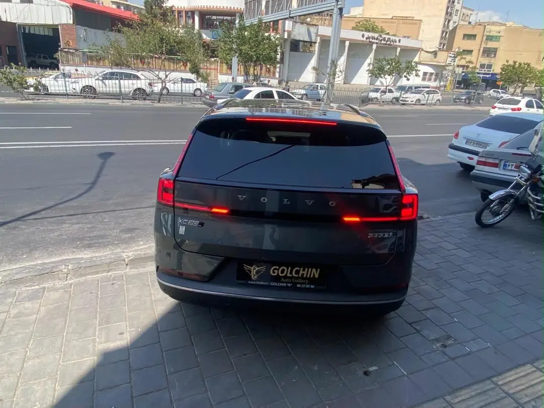 ولوو  XC70