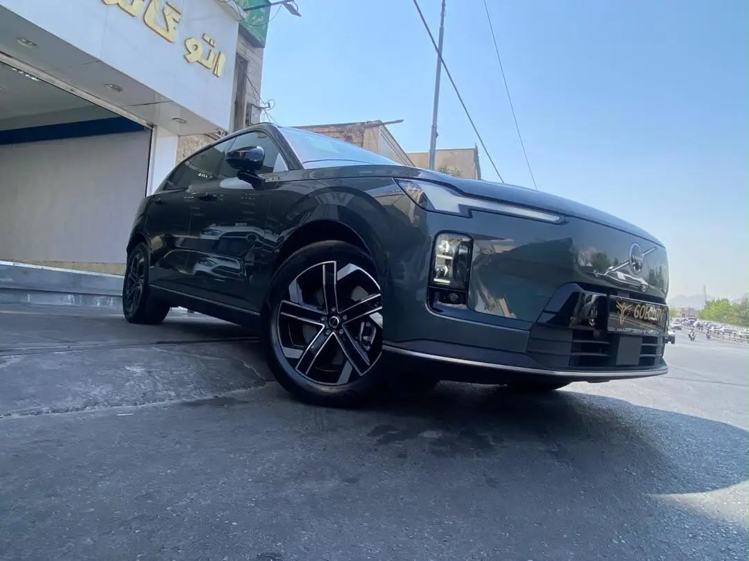 ولوو  XC70