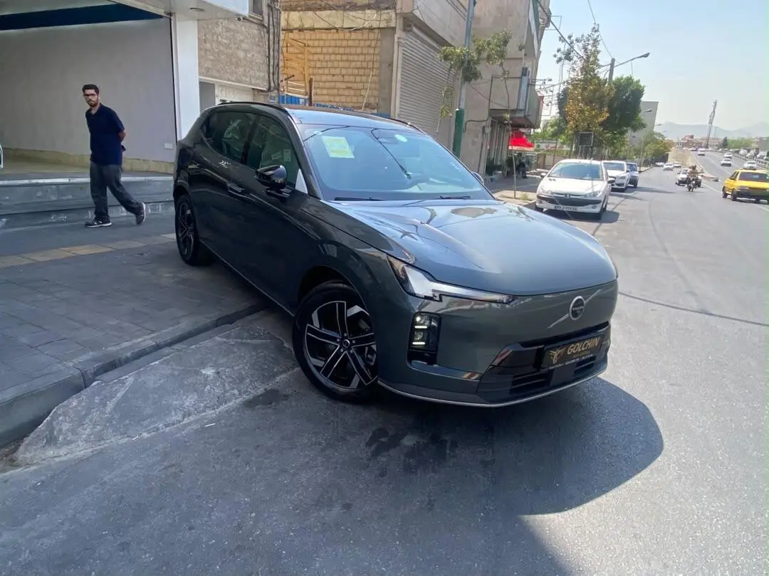 ولوو  XC70