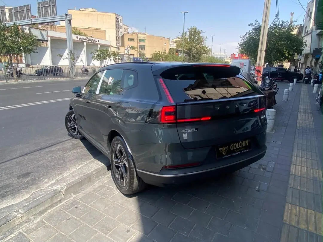 ولوو  XC70