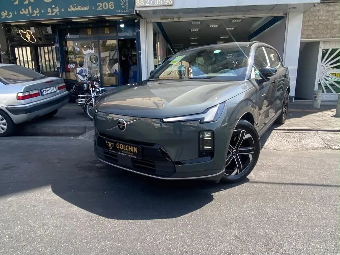ولوو  XC70