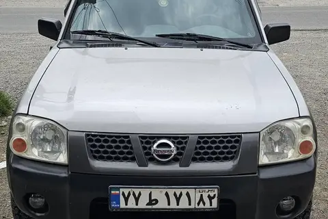 نیسان، رونیز