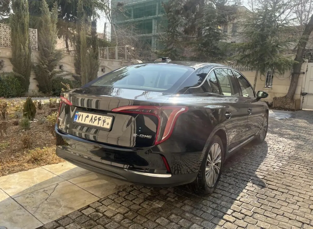هونگچی،  E-QM5