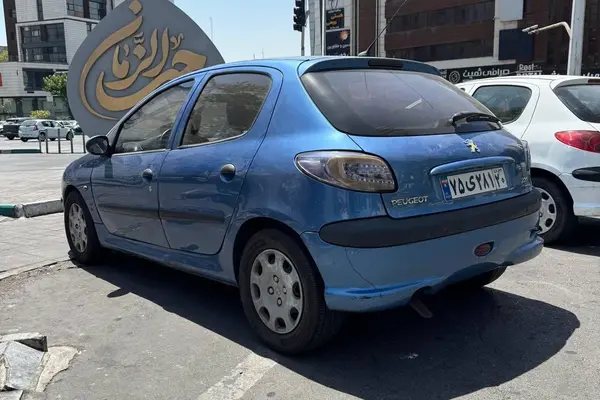 پژو  206
