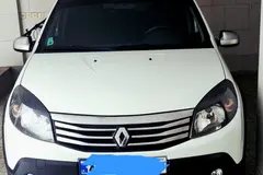 رنو، ساندرو استپ وی
