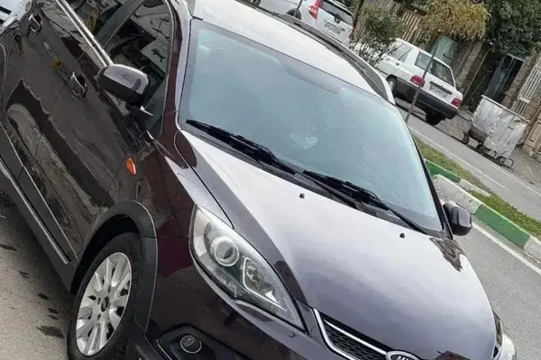 ام وی ام، 315هاچ بک