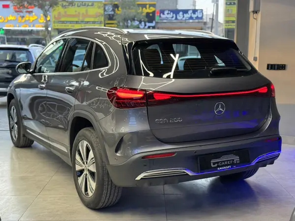 بنز، کلاس EQA