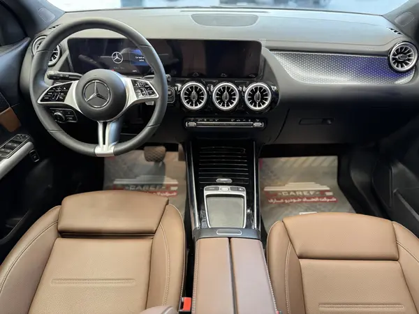 بنز، کلاس EQA