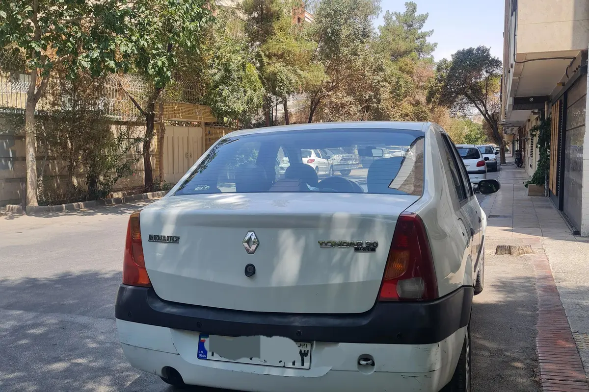 رنو،  تندر 90