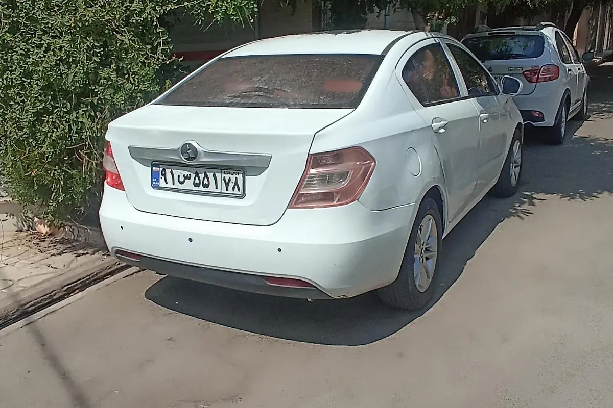 برلیانس،  H230