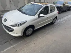 پژو، 207