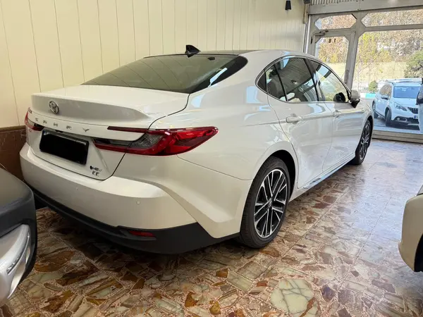 تویوتا، کمری هیبرید