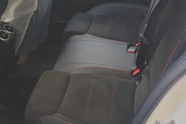 بنز، کلاس A سدان