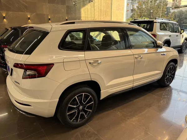 اشکودا، کاروک