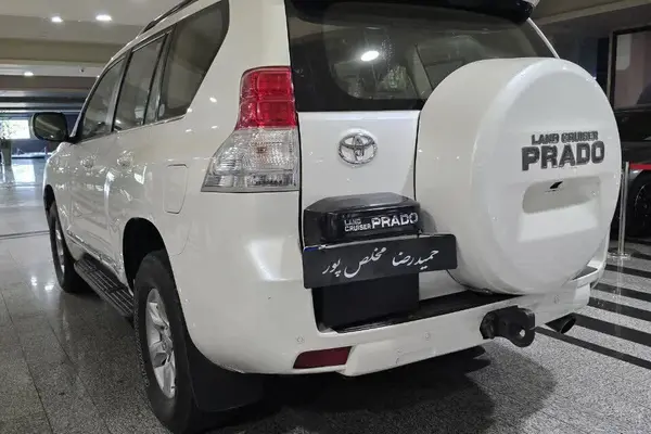 تویوتا  پرادو  چهار در