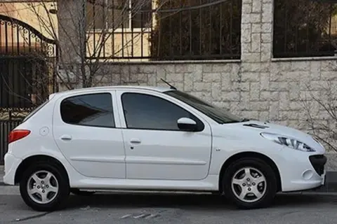 پژو، 207